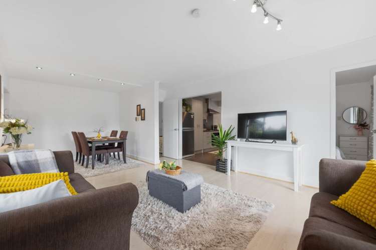 61 Wellington Street Howick_14