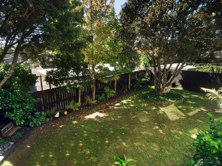 2/16 Hawkins Street Meadowbank_13