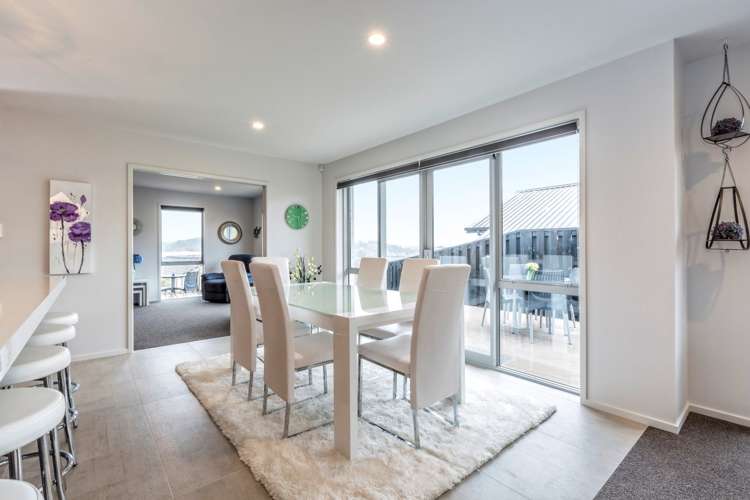 9 Knoll Rise Pukekohe_5