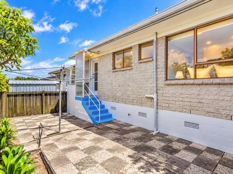 2/67A Roberton Road Avondale_10