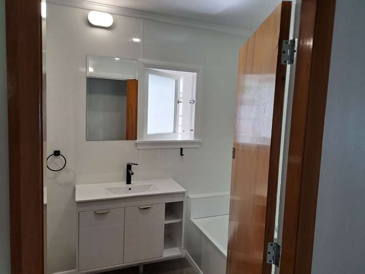 194A Ngamotu Road Spotswood_13