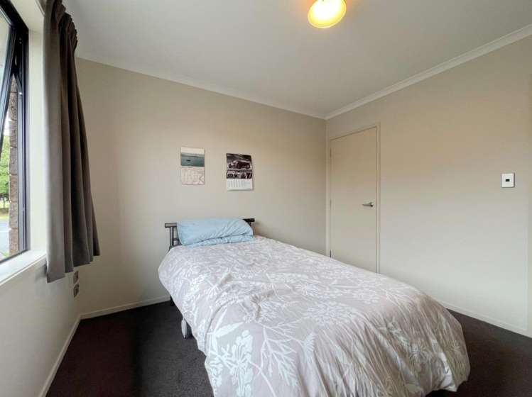 2/108 Old Farm Road 1076_16