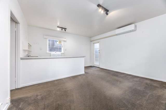 4/22 Fairview Road Mount Eden_3
