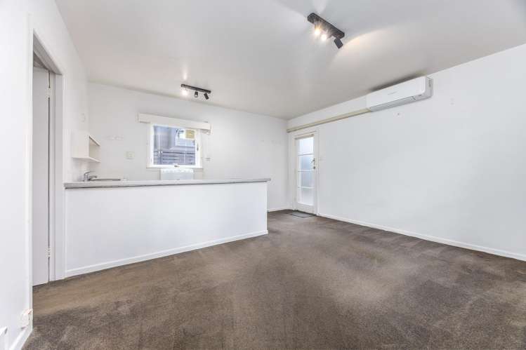 4/22 Fairview Road Mount Eden_3