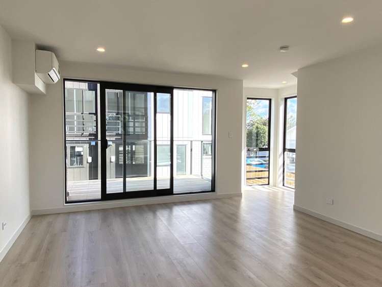 1/12 Onewa Road Northcote_1