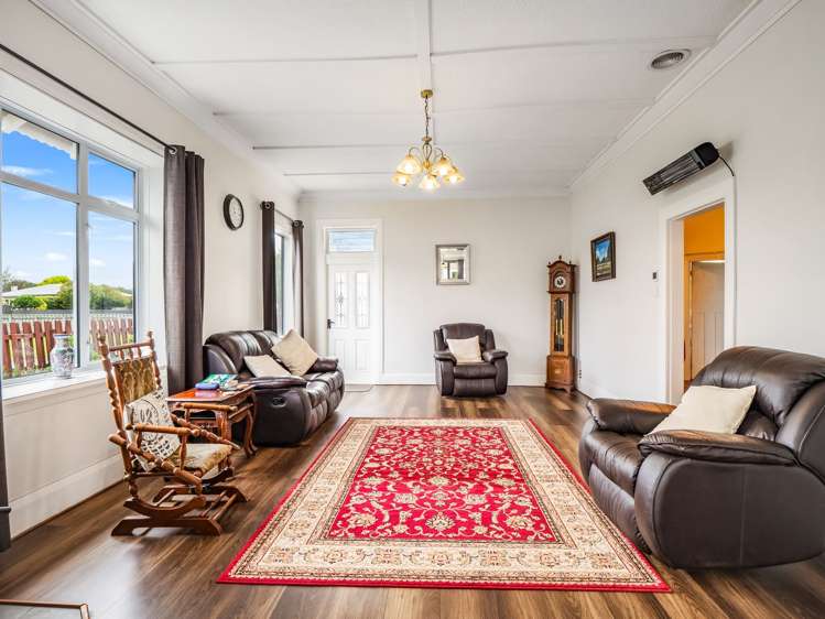 267 high street Dannevirke_23