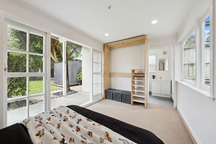 136 Peary Road Mount Eden_22