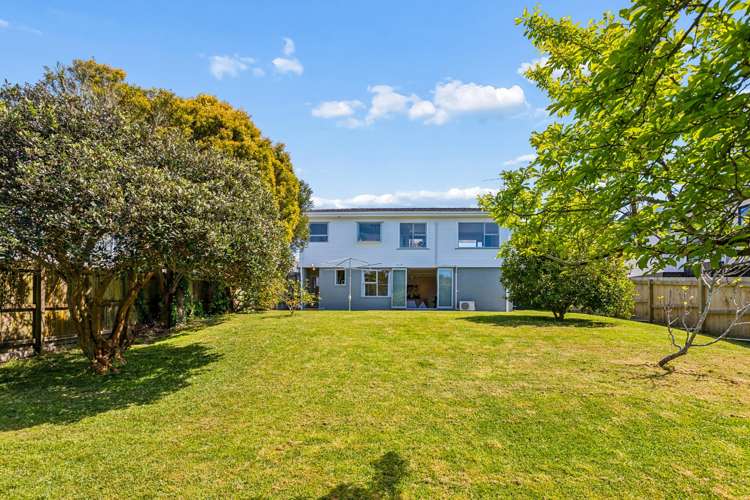 72 Golf Road New Lynn_3