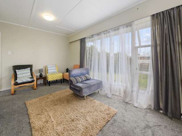 24 Fenruss Street Fairy Springs_4