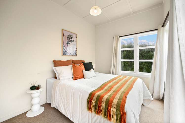119 Galloway Street Hamilton East_11