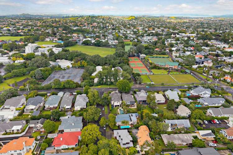 11 Cecil Road Epsom_37