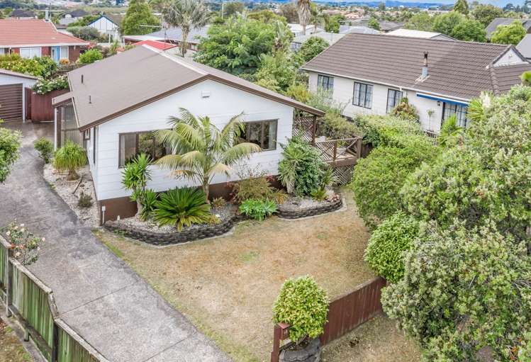 11 Sunningdale Street Wattle Downs_17