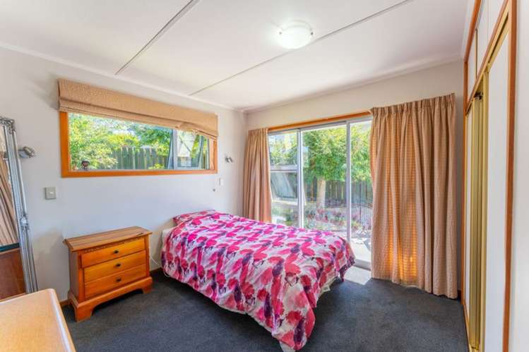 12 Benmore Street Glenwood_9