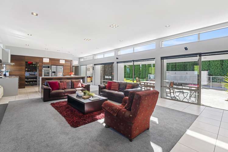 21 Croftwood Lane Harewood_17