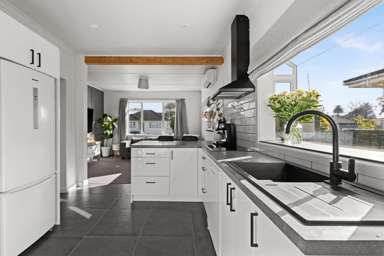 1004 Garry Street_1