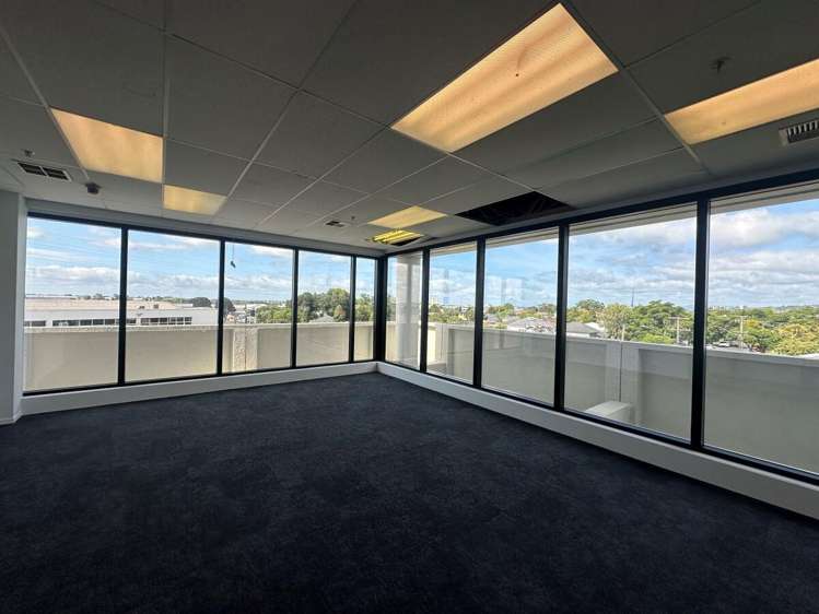 173 Captain Springs Road Onehunga_1