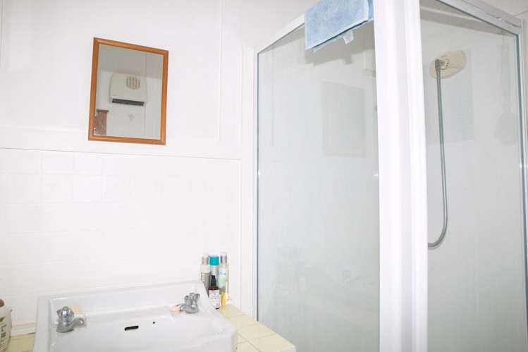 12 Foyle Street Bluff_18