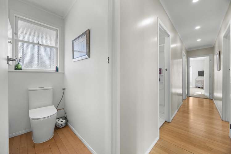 15 Glenside Avenue Pakuranga Heights_19