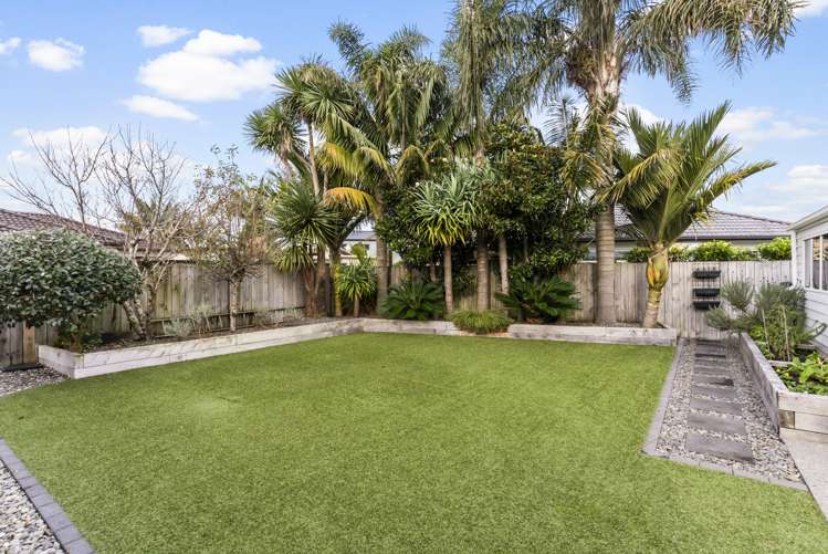 39 Doment Crescent Orewa_21