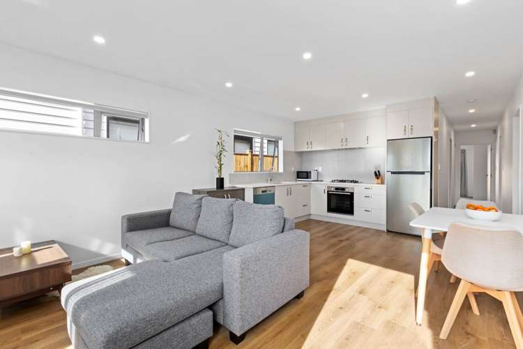 40 Farmland Road Papakura_2