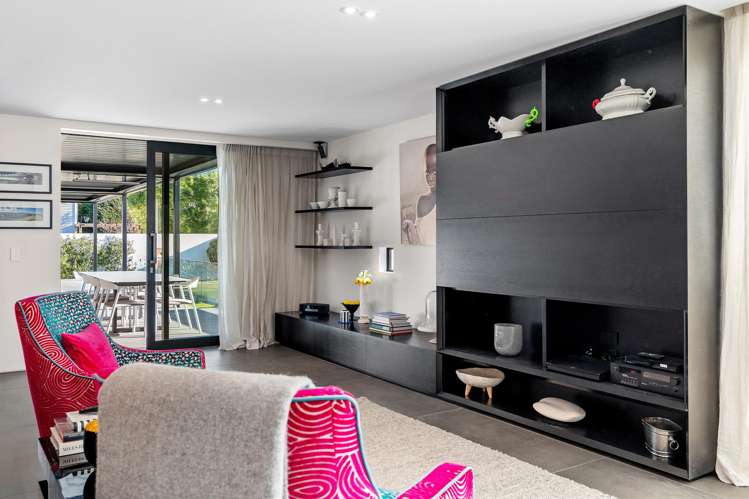 7 Helmores Lane Merivale_14