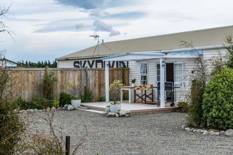 176 State Highway 53 Featherston_16