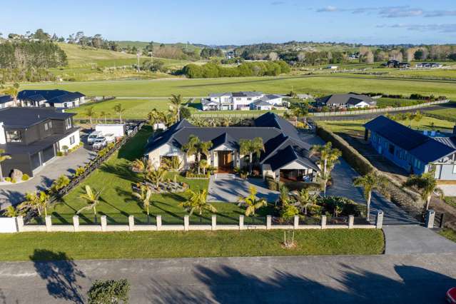 Country Peace, City Convenience, Massive Home