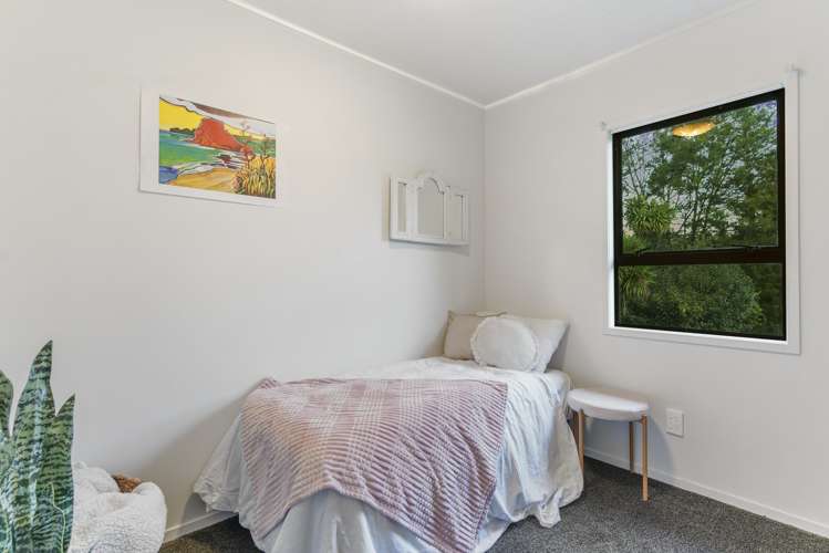 21 Capricorn Place Glen Eden_16