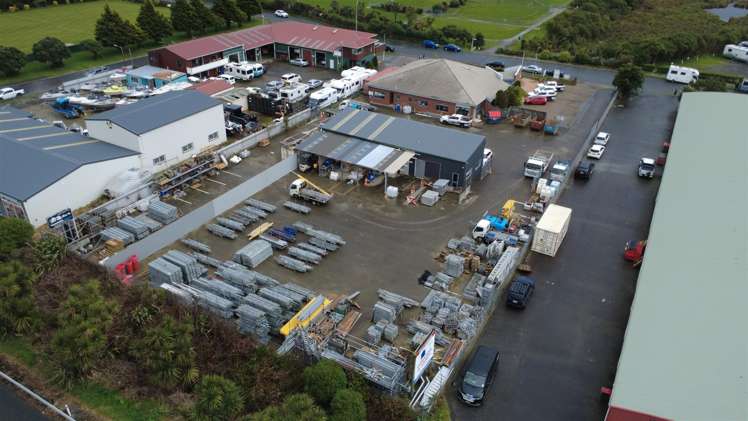 6 Ulric Street Plimmerton_1