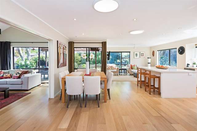 12a Glenfern Road Mellons Bay_1