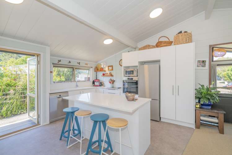 123 Vista Paku Pauanui_4