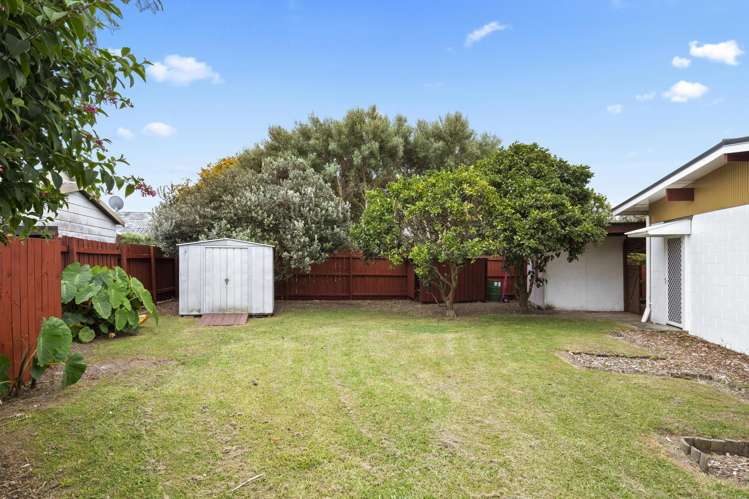 8 Alf Walker Place Papakura_19