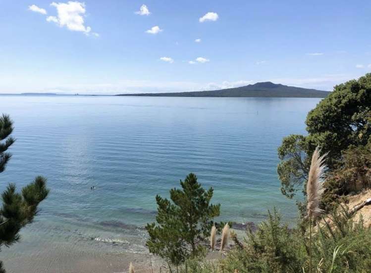 2/32 Old Lake Road Narrow Neck_24