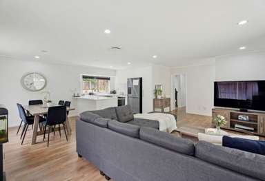 4 Debora Hatton Lane_4