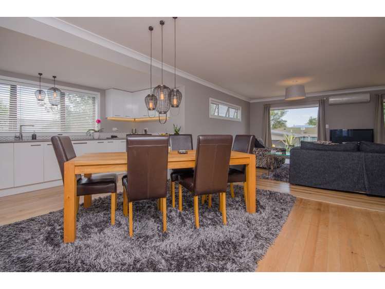 15 Coniston Avenue Te Atatu South_5