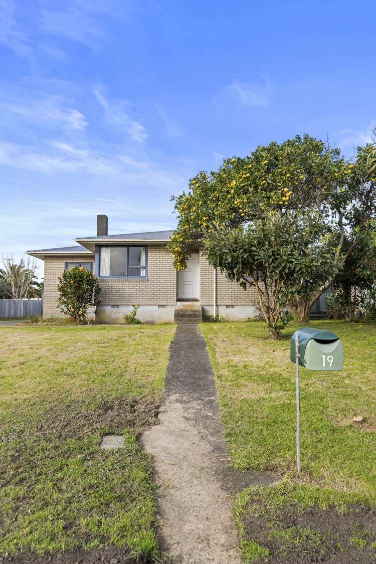 19 Tranent Road Mangere_13