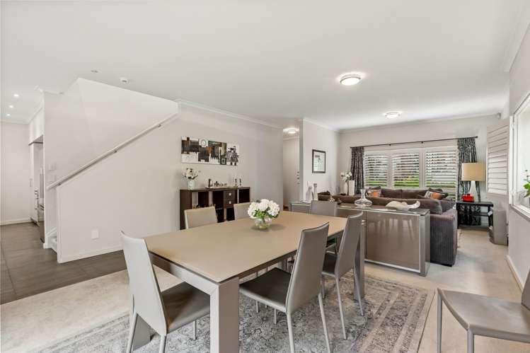 16 Kensington Drive Orewa_12