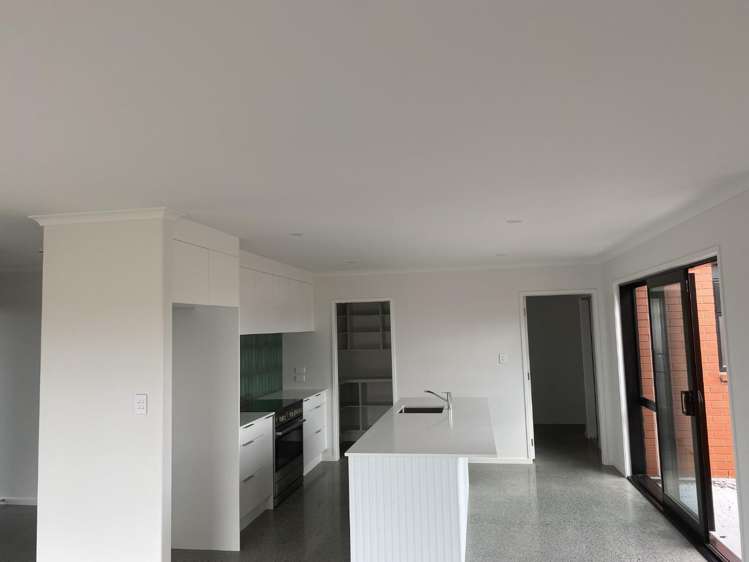 36 Taurangawaka Road One Tree Point_4