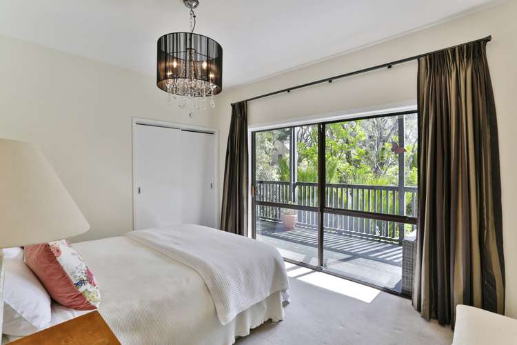 93 Scenic Drive Titirangi_13