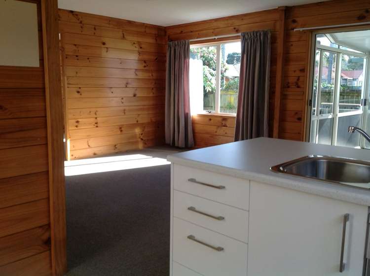 3 Dan Tori Place Orewa_8