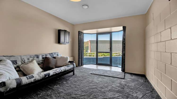 9 Aria Terrace Mokau_13