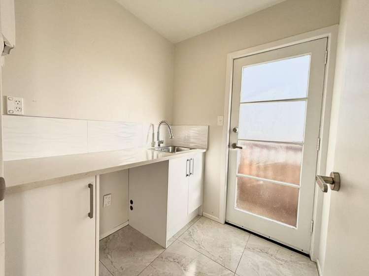 71 Harrington Road Henderson_13