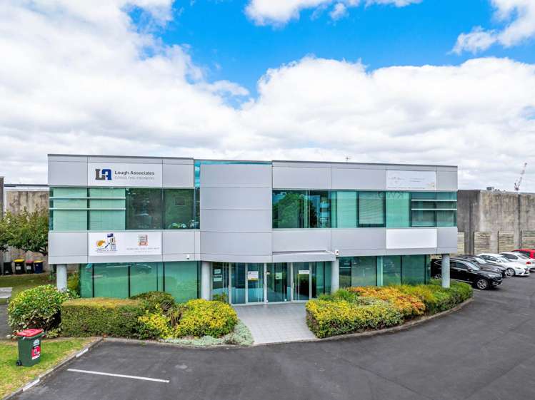 Unit F/112 Bush Road Rosedale_1