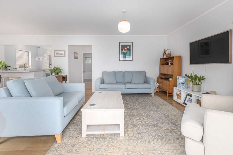 6a Beach Road Titahi Bay_6