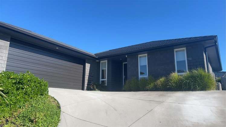 44 Sharman Place_0