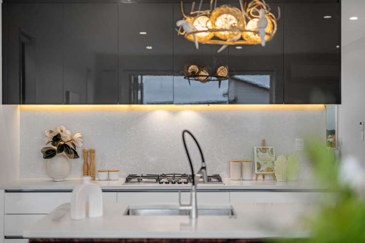 21 Paripari Street Flat Bush_5