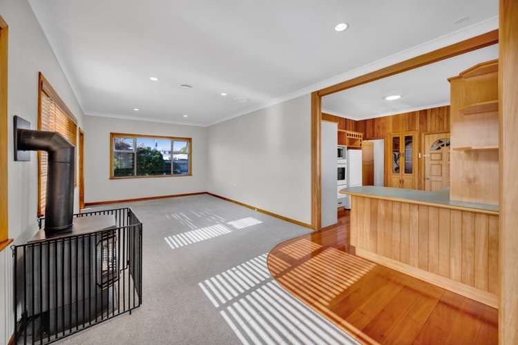 13 Regent Street Hawera_7