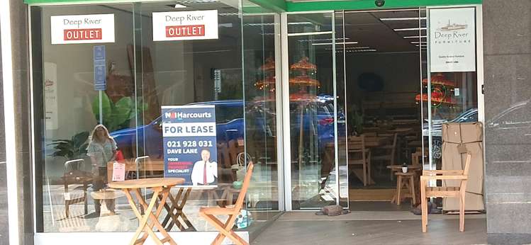 Shop B/15-17 Hurstmere Road Takapuna_10