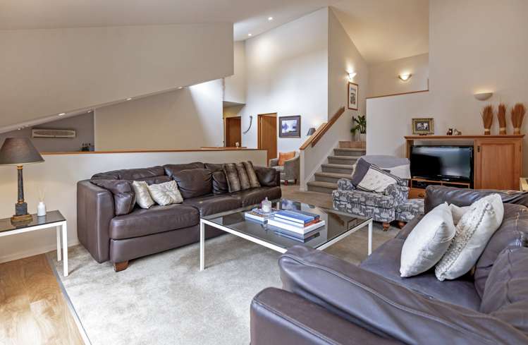 2/8 Waterloo Street Howick_6