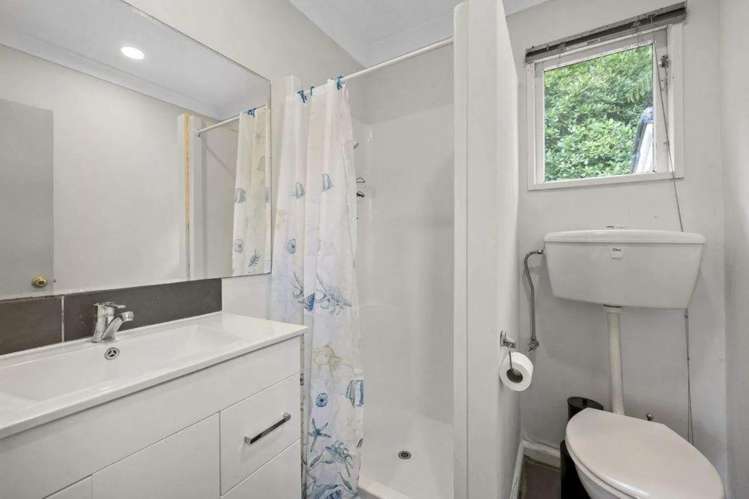 15 Ferry Road Days Bay_8